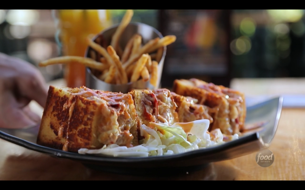 sandvis-DTH-Lobster-and-Crab-Stuffed-Grilled-Cheese-1