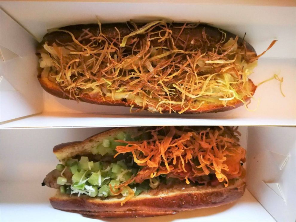 hotdogs gourmet