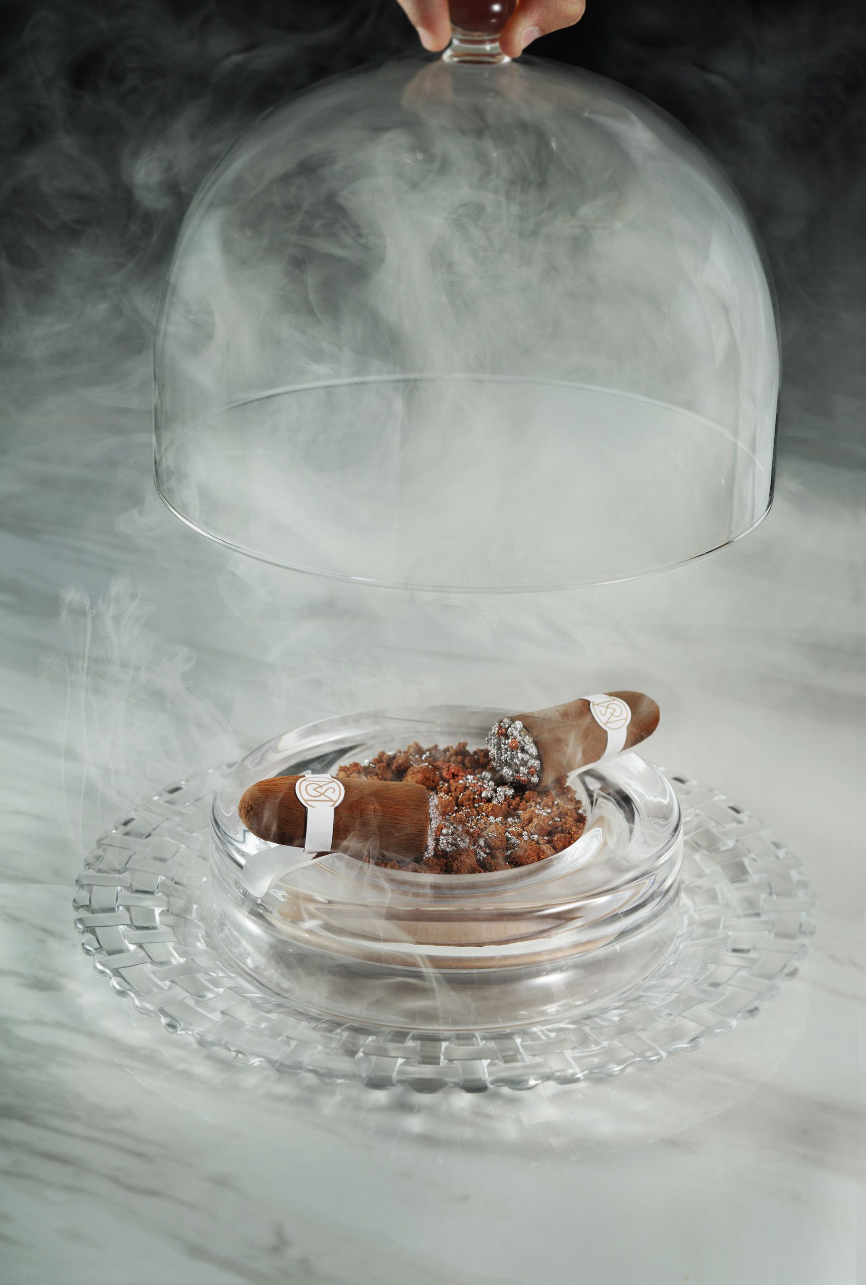 The-Cigar-la-The-Mayfair-Supper-Club