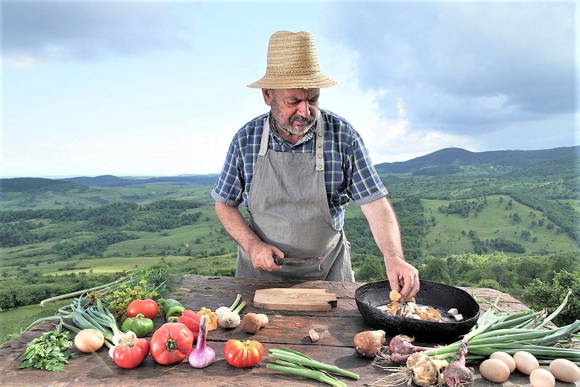ZĂMURI – supe, zupe și năcreli