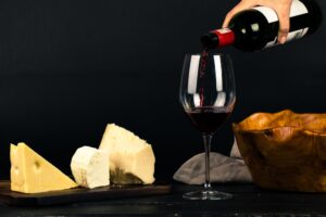 cum să împerechezi brânza cu vinul