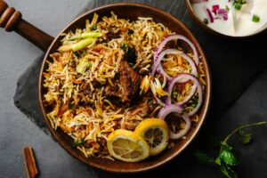 Hyderabadi Biryani preparate tradiționale indiene